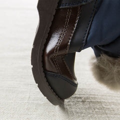 SNOW BOOTS