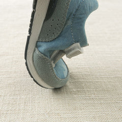 SPORT SHOES